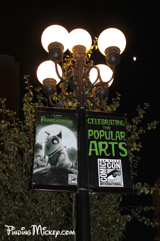 sdcc2012-banners-frankgas.jpg